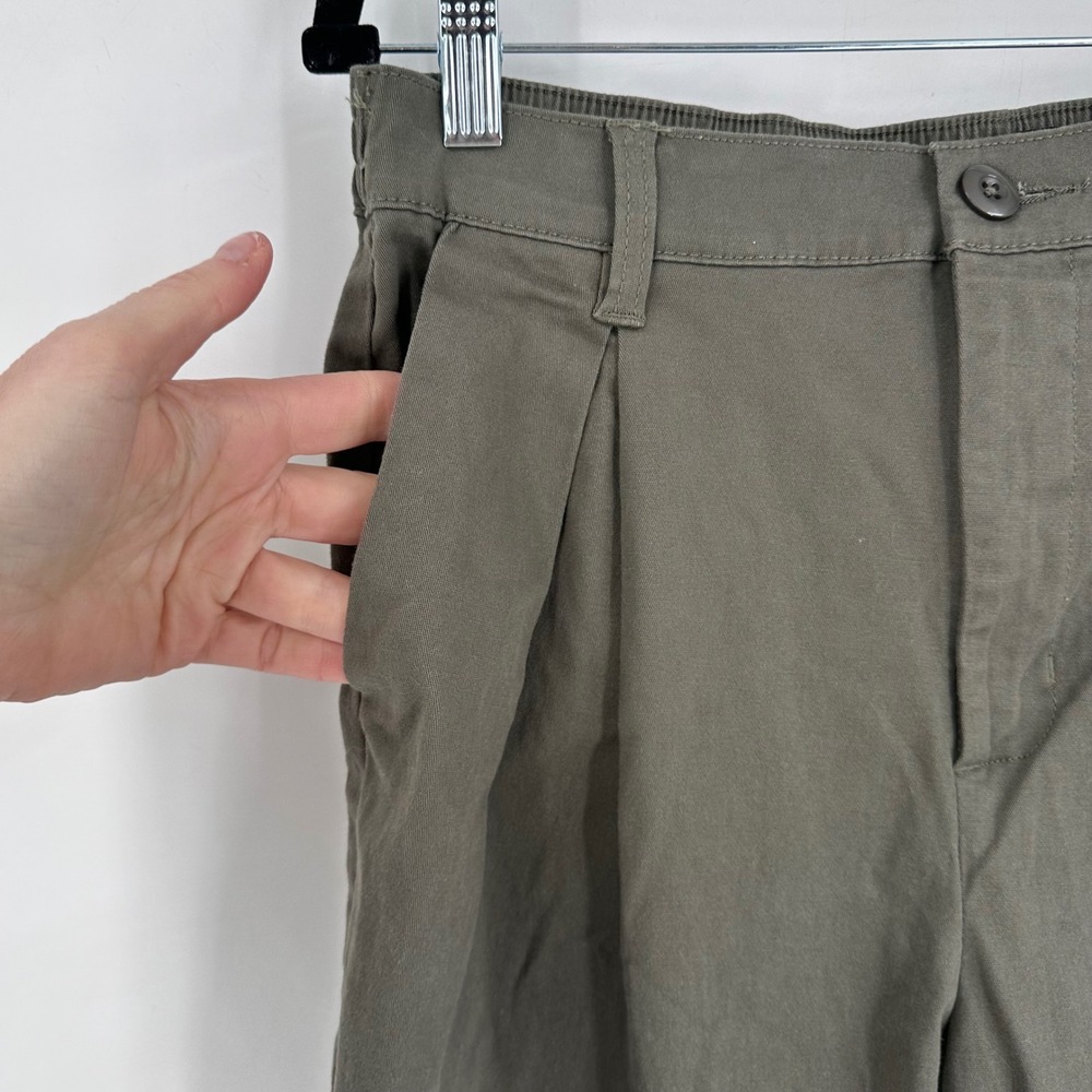 NWT BCBG Generation Women's High‎ Rise Barrel Leg Pants Olive Green Size M - Picture 5 of 9